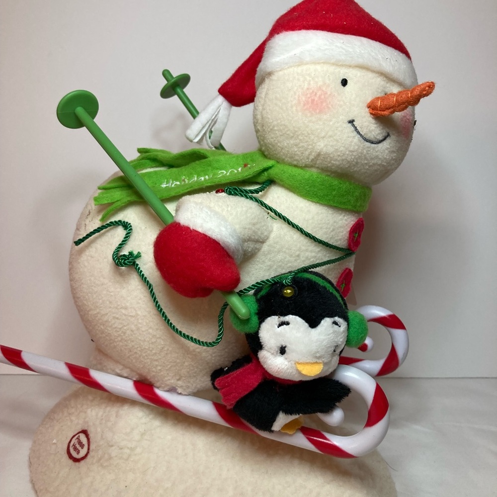 Hallmark jingle pals snowman penguin